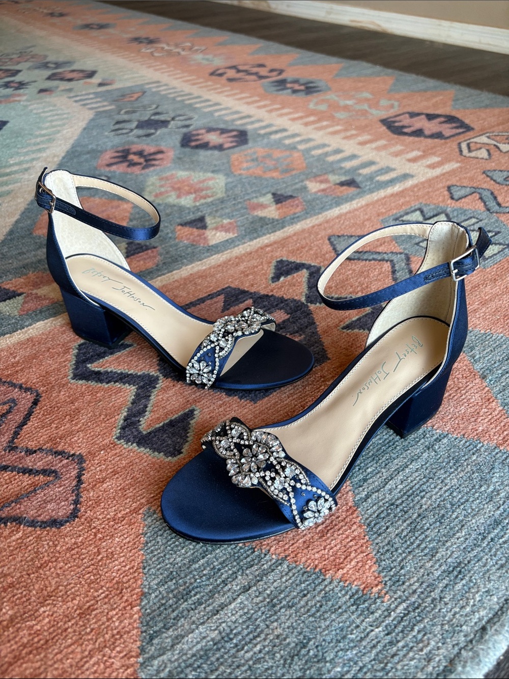 NWOB Betsey Johnson Mel Dress Sandals